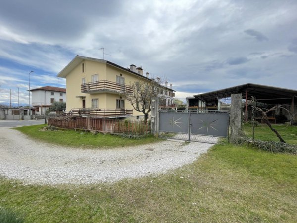 appartamento in vendita ad Udine in zona Laipacco