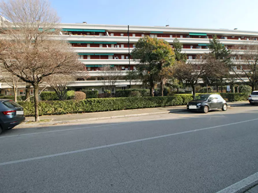 appartamento in vendita ad Udine in zona Paparotti