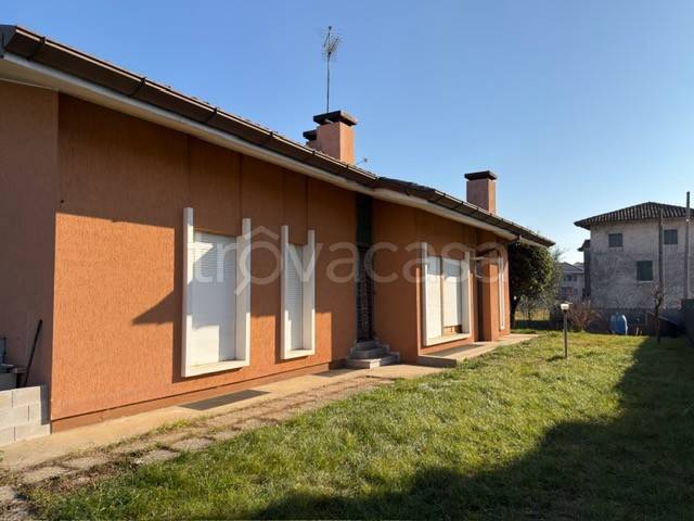 casa indipendente in vendita ad Udine in zona San Paolo/Sant'Osvaldo