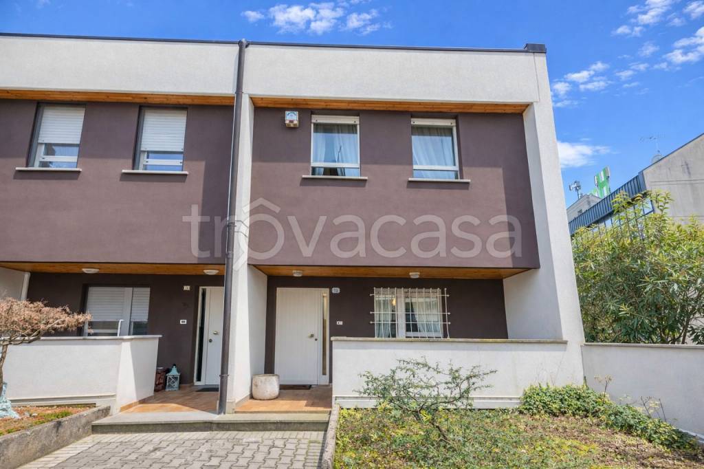 casa indipendente in vendita ad Udine