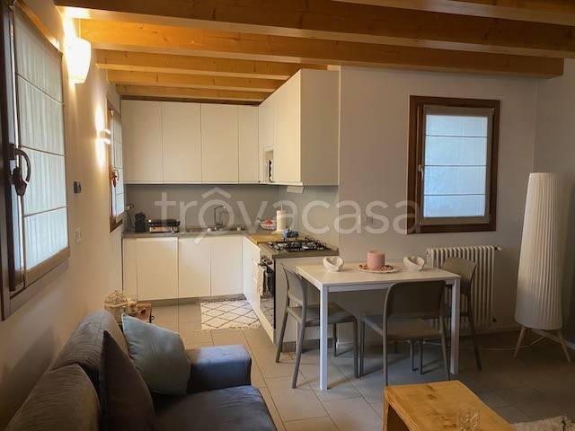 appartamento in vendita ad Udine in zona Centro Storico