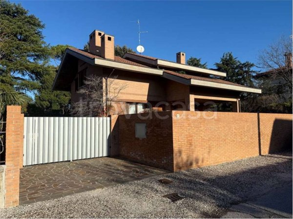 casa indipendente in vendita ad Udine in zona San Rocco