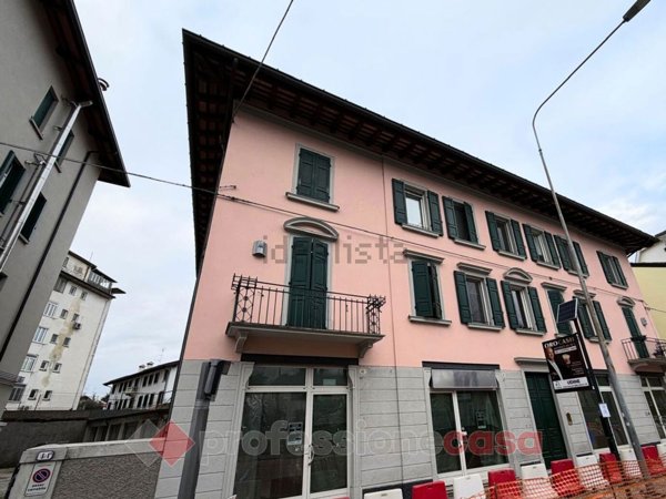 locale commerciale in vendita ad Udine in zona Centro Storico