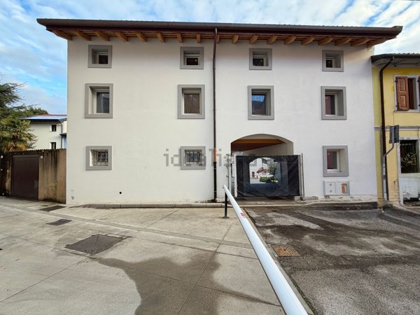 casa indipendente in vendita ad Udine in zona Centro Storico