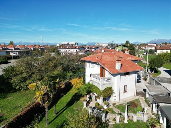 casa indipendente in vendita ad Udine