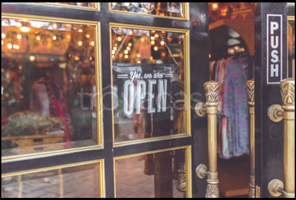 negozio in vendita ad Udine