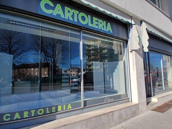 negozio in vendita ad Udine