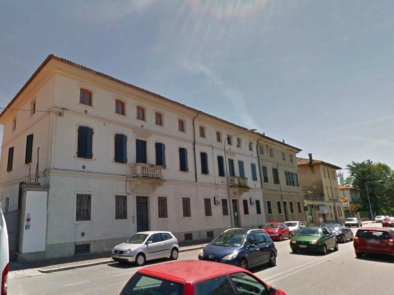 negozio in vendita ad Udine