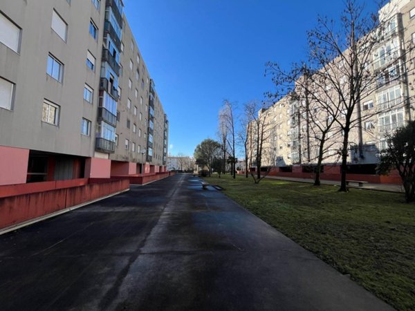 appartamento in vendita ad Udine in zona Rizzi