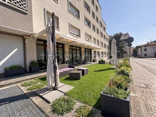 negozio in vendita ad Udine in zona Centro Storico