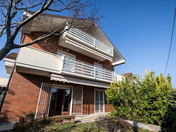 appartamento in vendita ad Udine in zona Paparotti