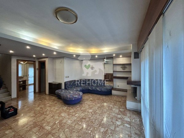 casa indipendente in vendita ad Udine in zona Rizzi