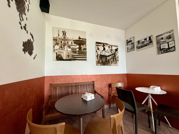 negozio in vendita ad Udine