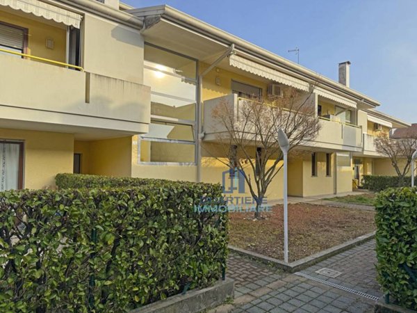 appartamento in vendita ad Udine in zona Paparotti