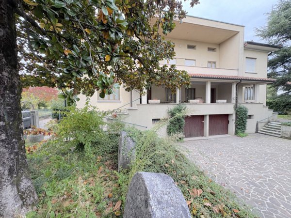 casa indipendente in vendita ad Udine in zona San Paolo/Sant'Osvaldo