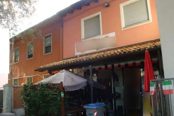 negozio in vendita ad Udine