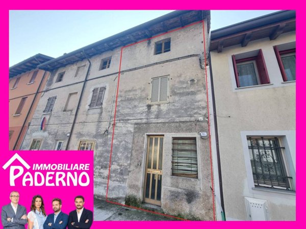 casa indipendente in vendita ad Udine in zona Vât