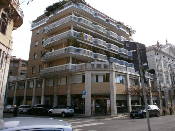 ufficio in vendita ad Udine