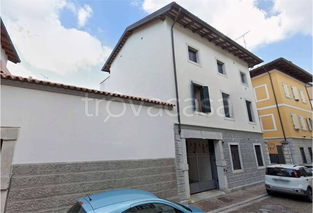 ufficio in vendita ad Udine