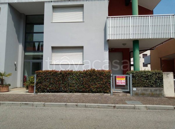 appartamento in vendita ad Udine in zona Paparotti