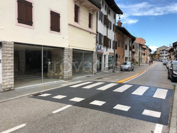 negozio in vendita ad Udine in zona Centro Storico