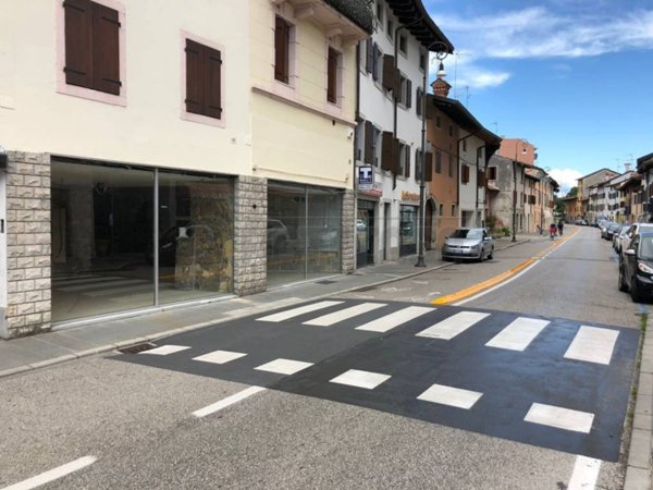 negozio in vendita ad Udine in zona Centro Storico