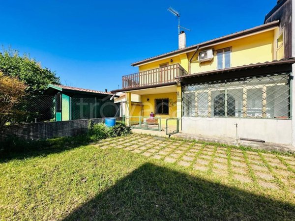 casa indipendente in vendita ad Udine in zona San Paolo/Sant'Osvaldo
