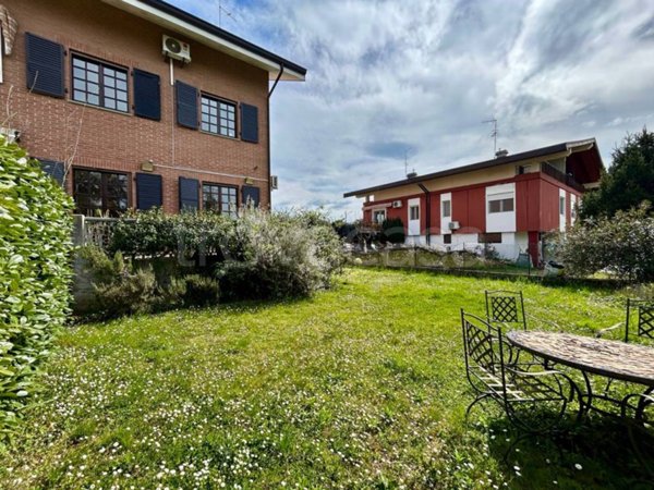 casa indipendente in vendita ad Udine in zona Baldasseria