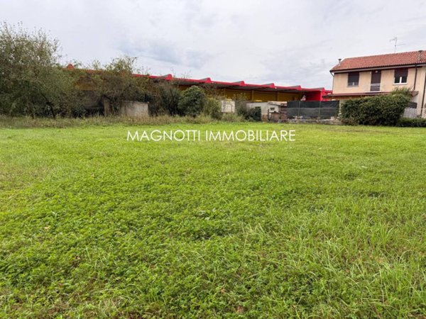 terreno edificabile in vendita ad Udine in zona Baldasseria