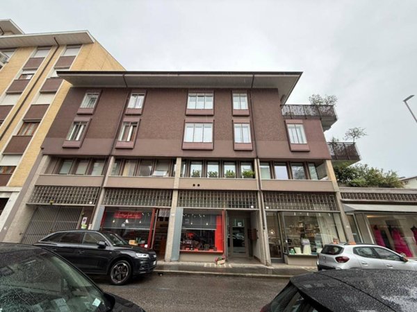 ufficio in vendita ad Udine