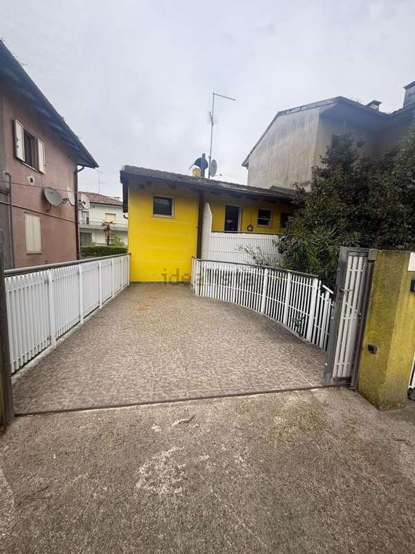 casa indipendente in vendita ad Udine