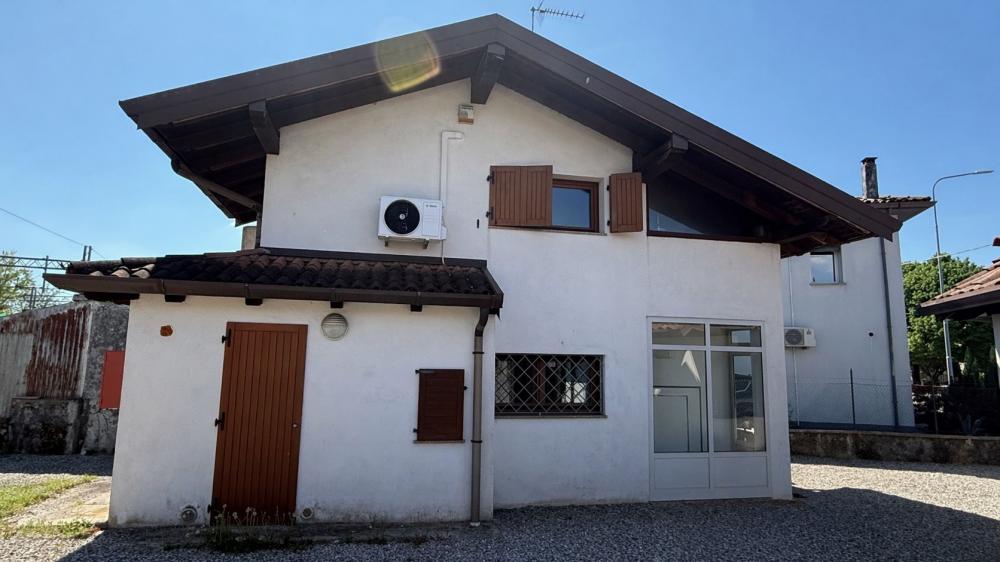 casa indipendente in vendita ad Udine
