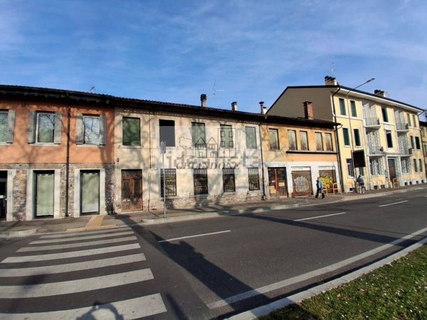 casa indipendente in vendita ad Udine in zona Centro Storico