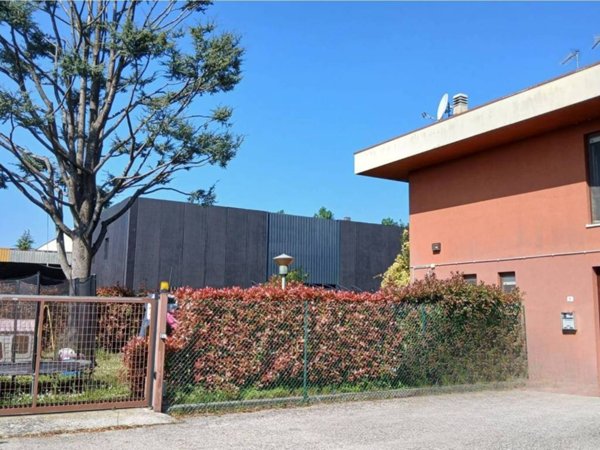 casa indipendente in vendita ad Udine in zona Baldasseria