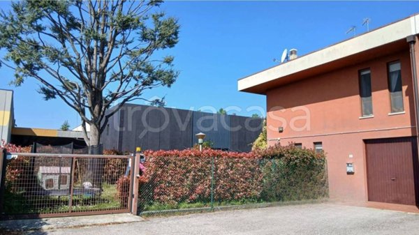 casa indipendente in vendita ad Udine in zona Baldasseria