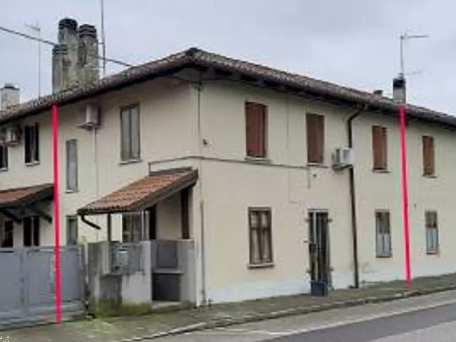 casa indipendente in vendita ad Udine in zona San Paolo/Sant'Osvaldo