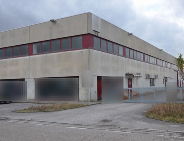 capannone in vendita ad Udine in zona San Paolo/Sant'Osvaldo