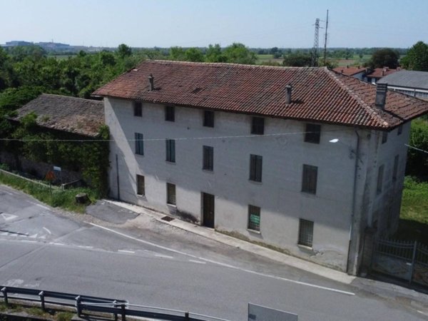 casa indipendente in vendita ad Udine in zona Paparotti