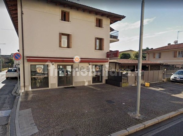 negozio in vendita ad Udine in zona Gervasutta
