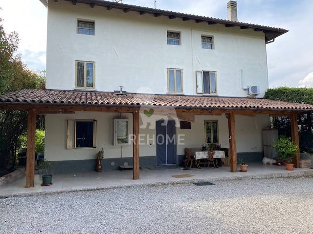 casa indipendente in vendita ad Udine