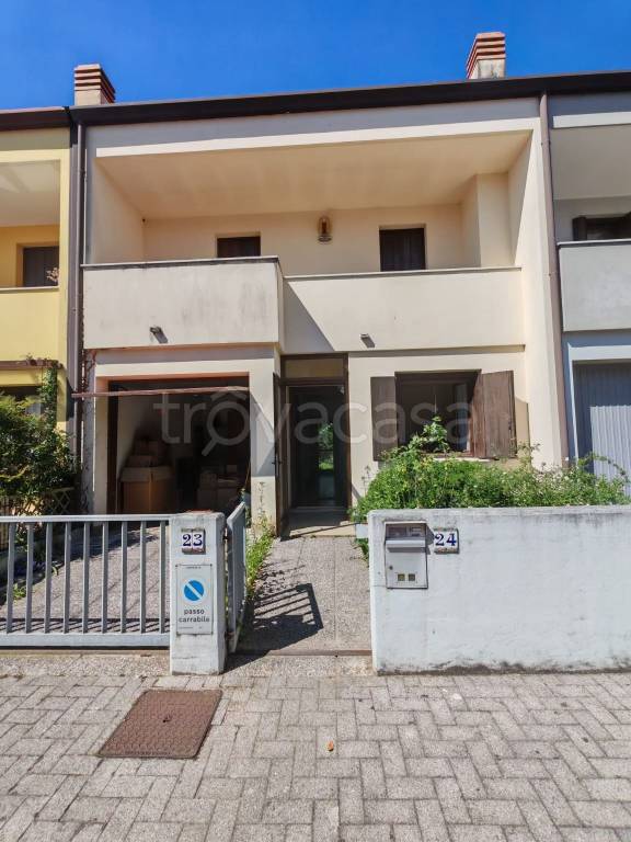 casa indipendente in vendita ad Udine in zona Centro Storico