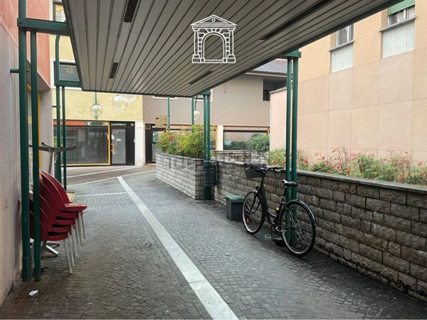 ufficio in vendita ad Udine