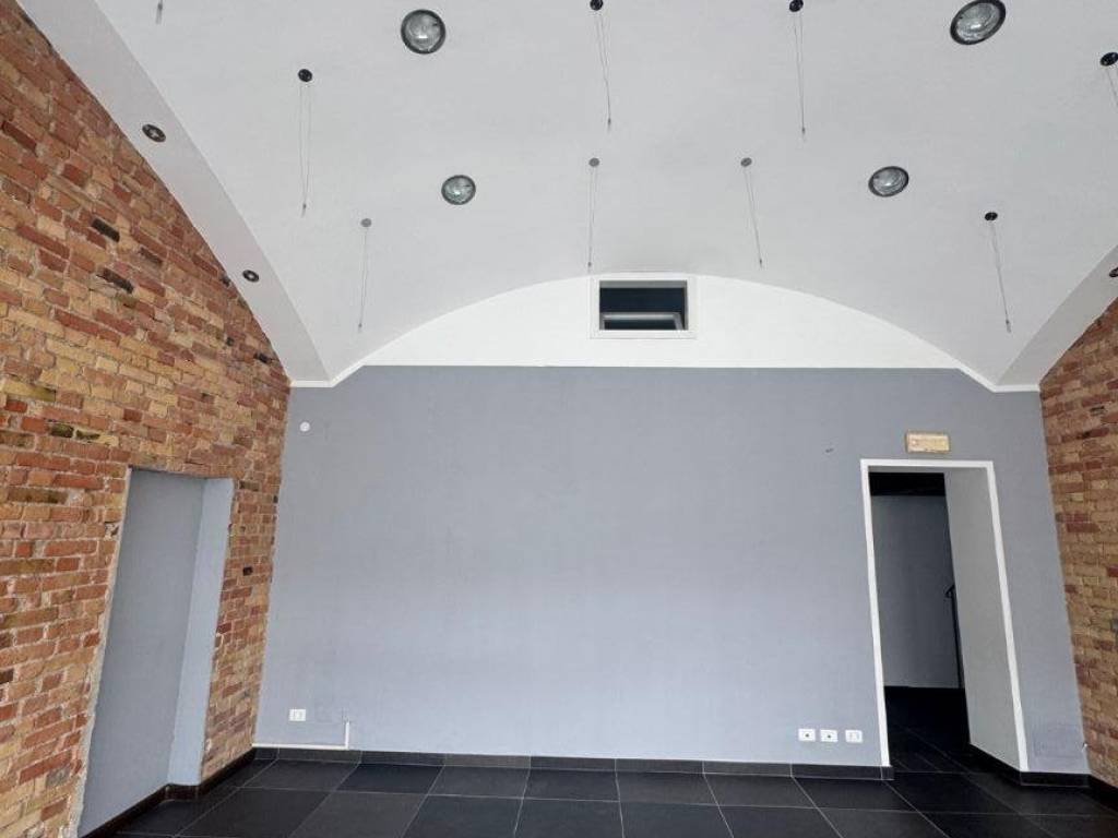 negozio in vendita ad Udine