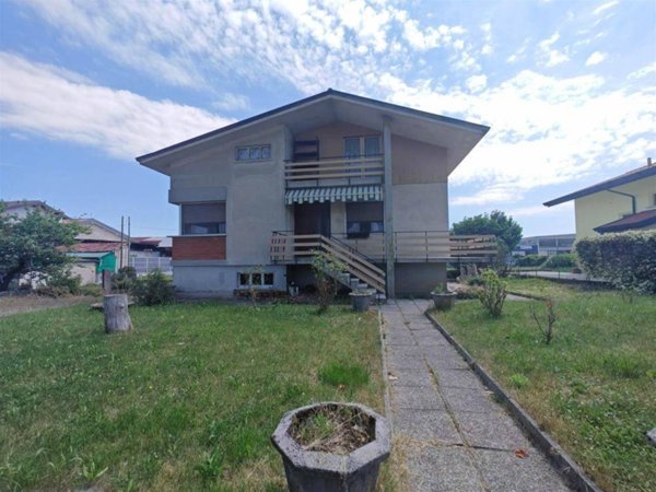 casa indipendente in vendita ad Udine