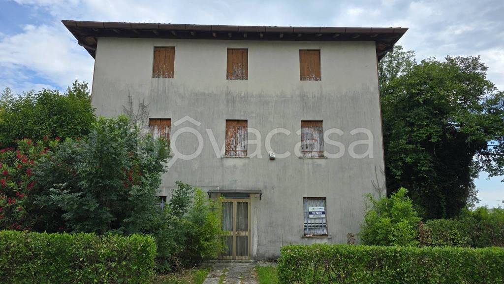 casa indipendente in vendita ad Udine in zona San Paolo/Sant'Osvaldo