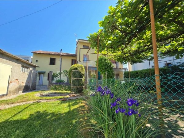 casa indipendente in vendita ad Udine