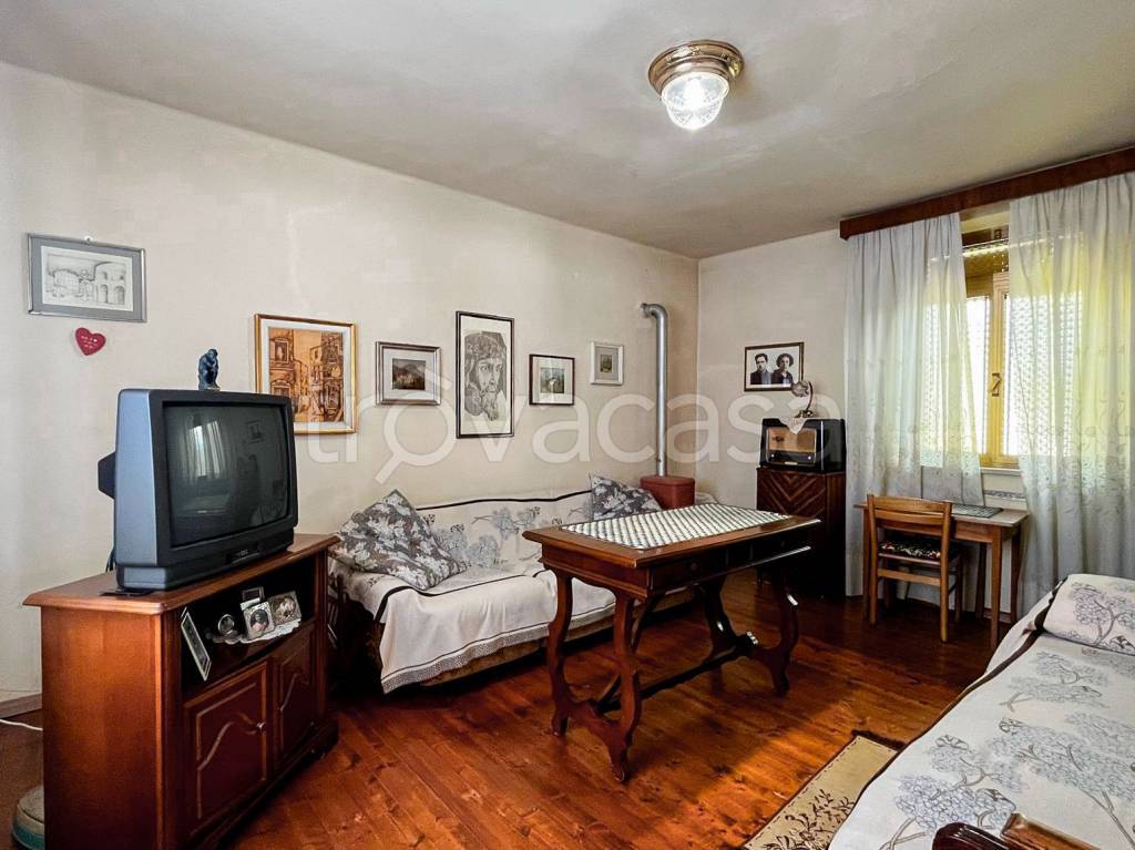 casa indipendente in vendita ad Udine