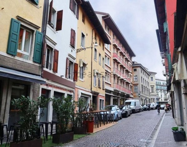 appartamento in vendita ad Udine in zona Centro Storico