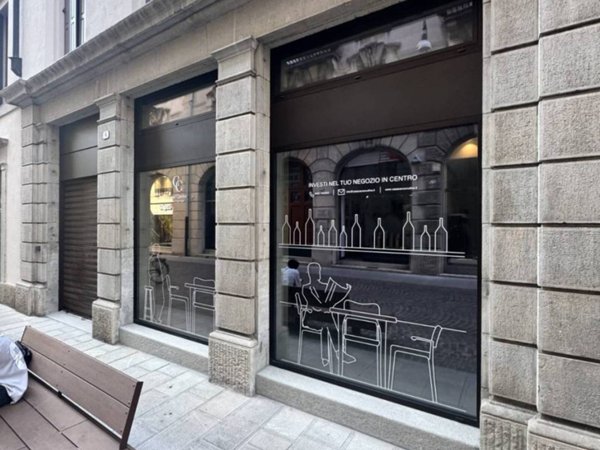 negozio in vendita ad Udine in zona Centro Storico