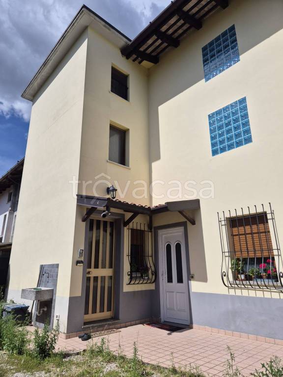 casa indipendente in vendita ad Udine in zona Baldasseria